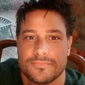 Meet your Posher, Todd